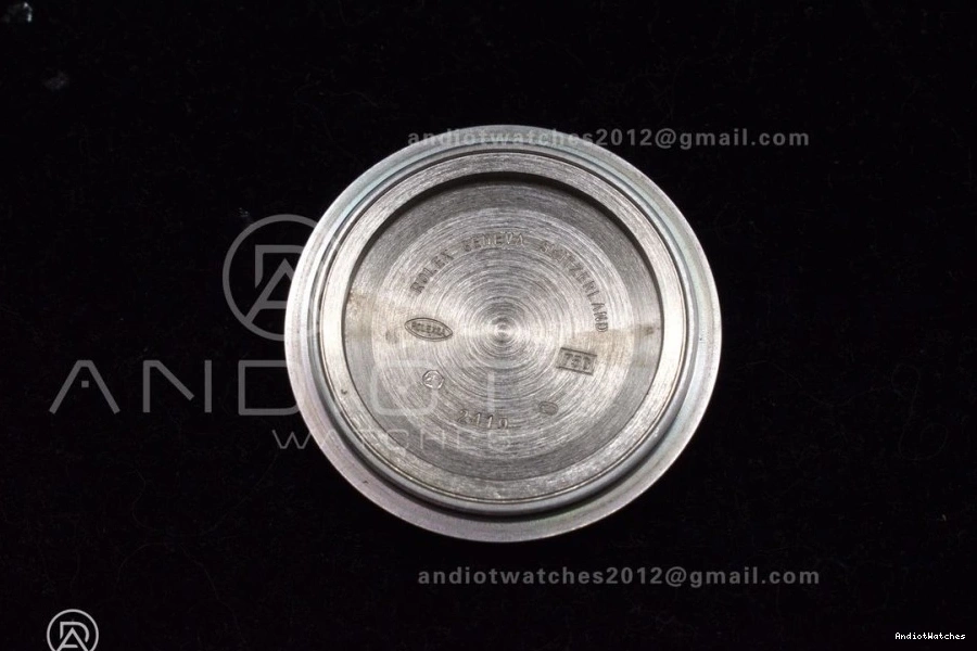 A Weight Crystal Black Dial 40 GSF on Bracelet SS Gain DayDate 718 President Bright 1002